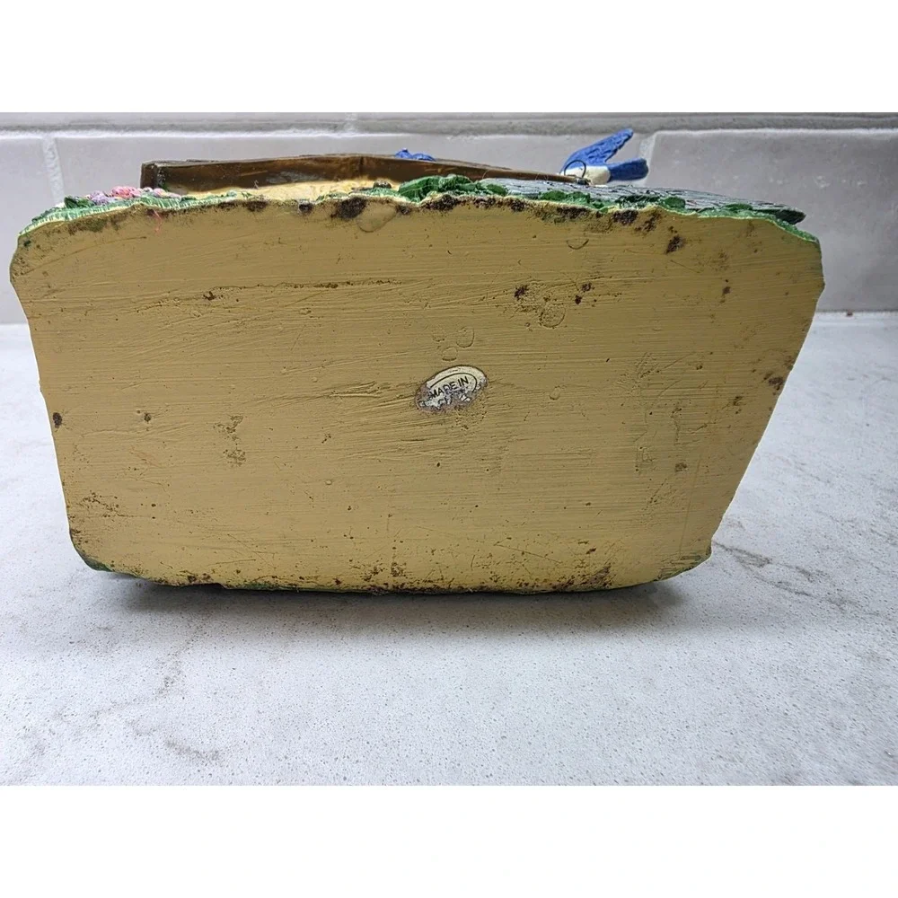 Napkin Holder Resin Yellow Bird House Shaped Home Tweet Home Vtg Birds On Spring